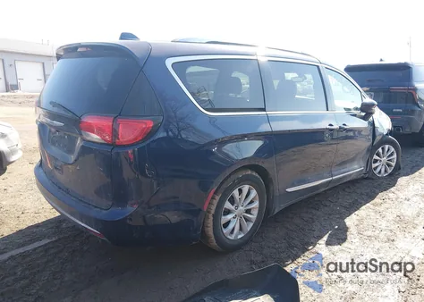 2019 Chrysler Pacifica Touring L из США, поврежденный, VIN 2C4RC1BG7KR523037